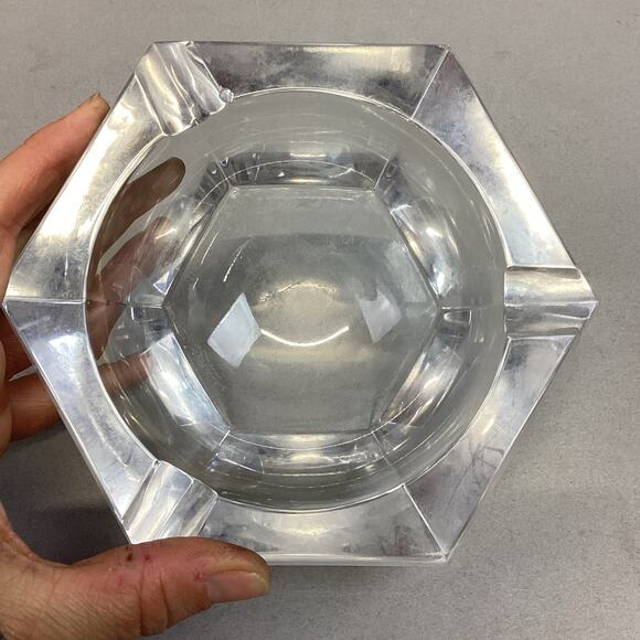 Vintage Signed Val St. LAmbert Vintage Crystal Cigar Ashtray - Picture 6 of 10